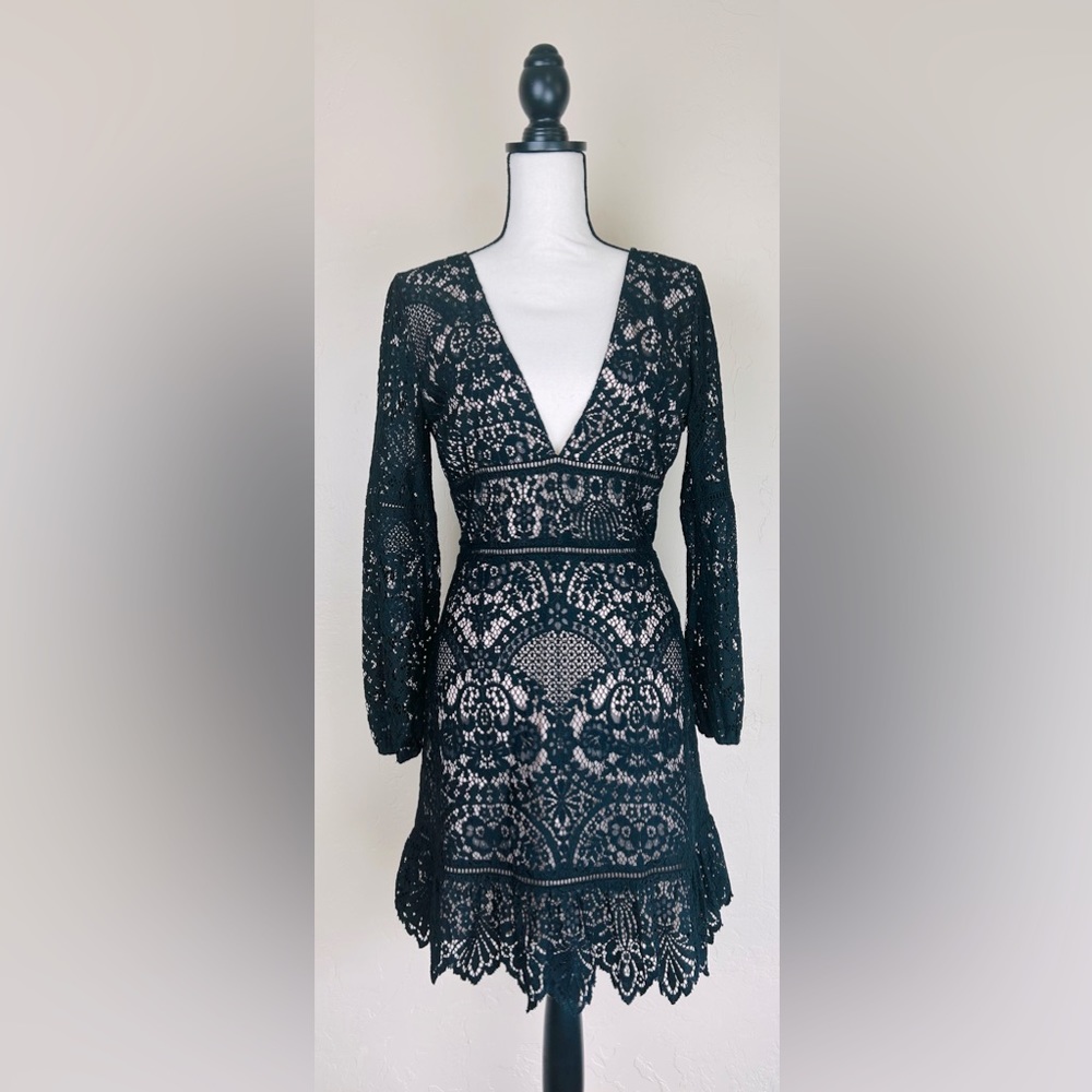 BB Dakota | Lace Long Sleeve Mini Dress | 8